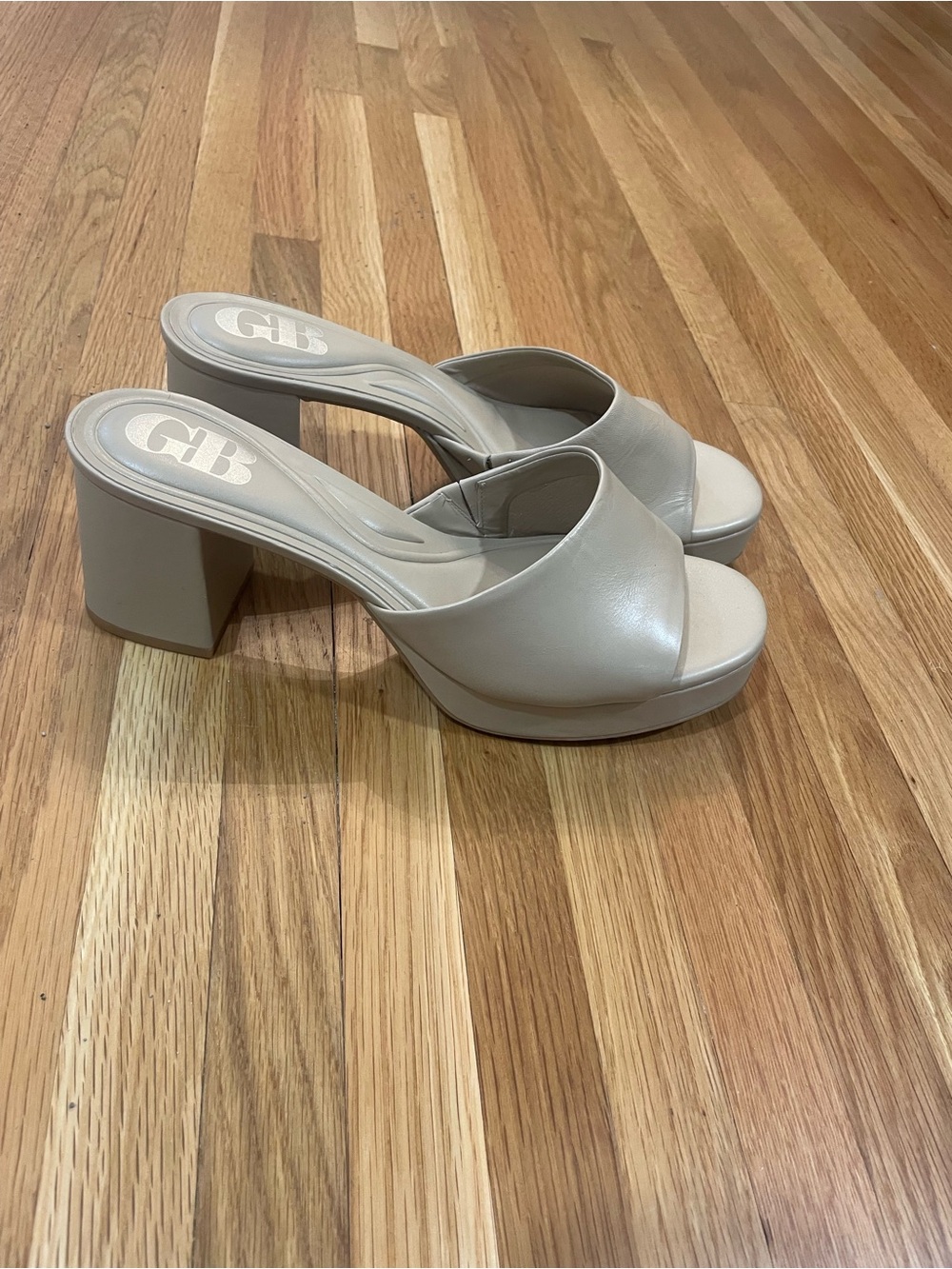 Gianni Bini Nude Platform Block Heel Mule